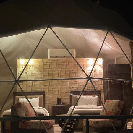 Wadi Rum Sky Camp Екстериор снимка