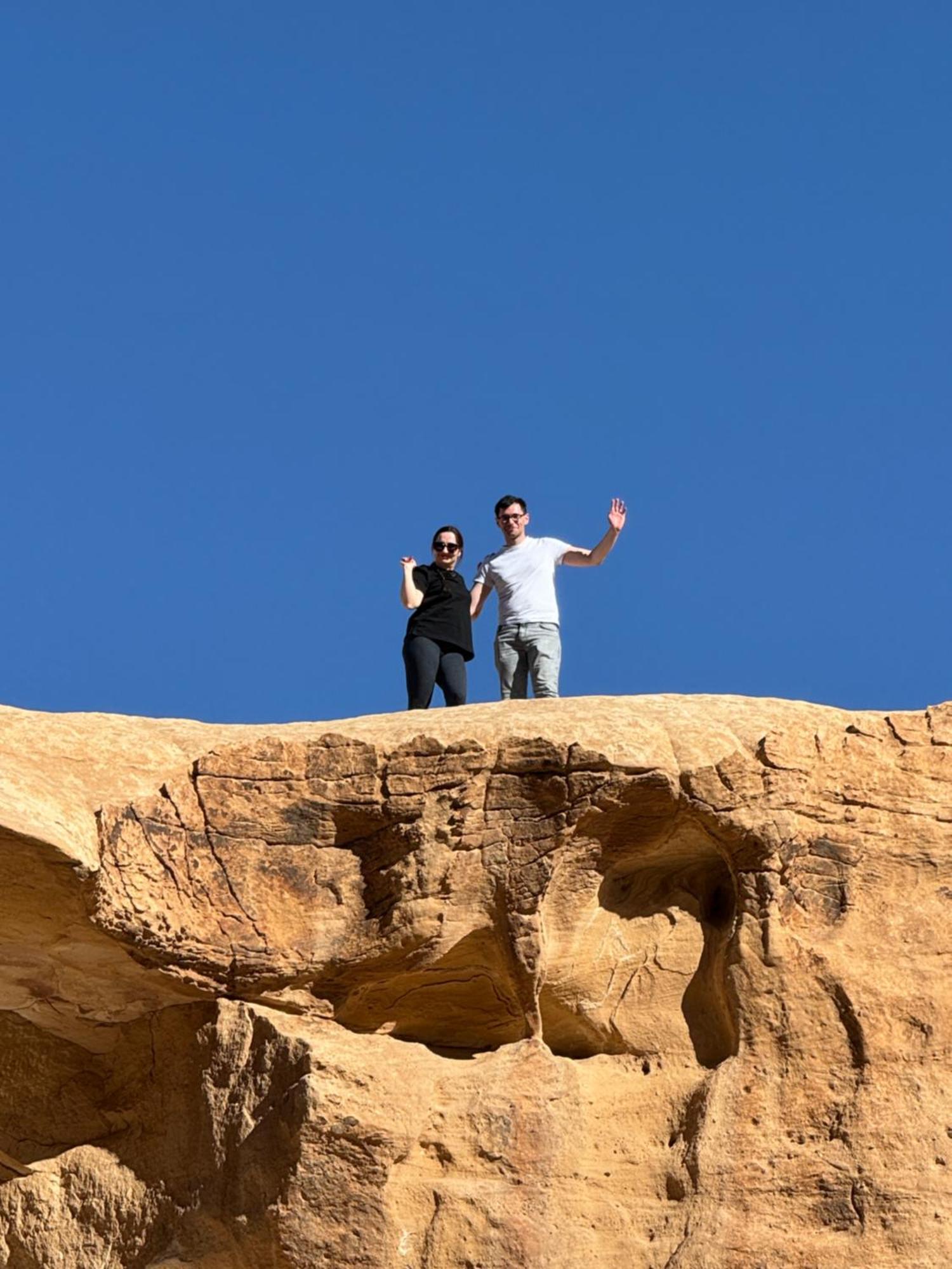 Wadi Rum Sky Camp Екстериор снимка