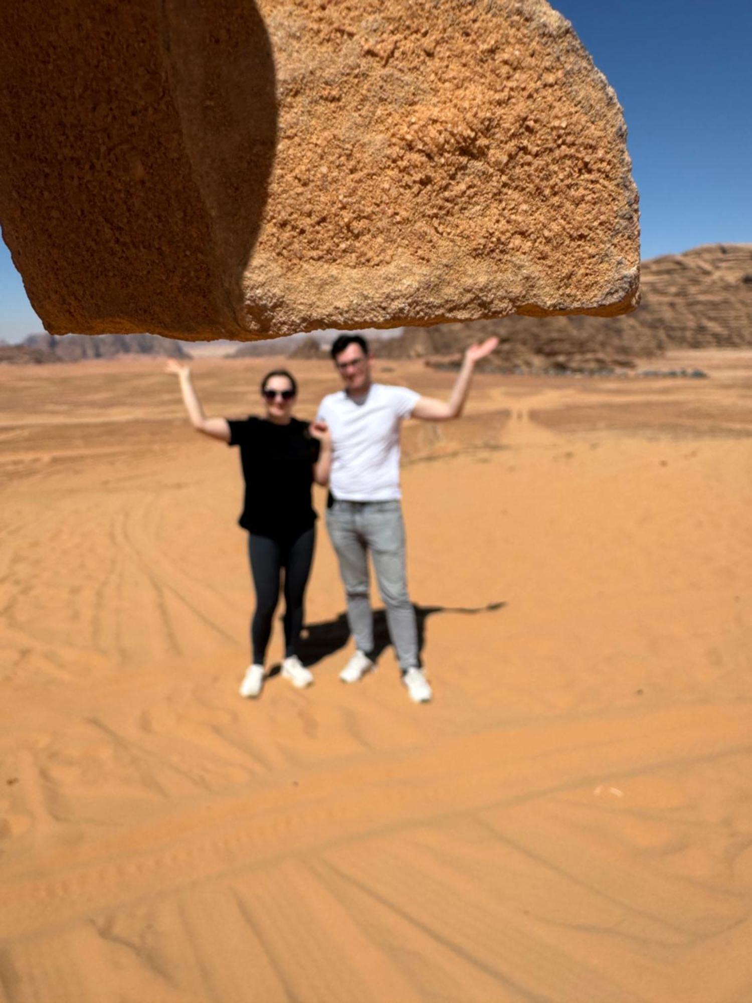 Wadi Rum Sky Camp Екстериор снимка