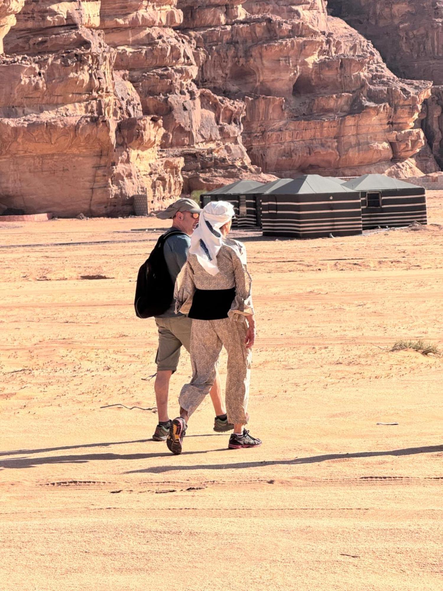 Wadi Rum Sky Camp Екстериор снимка