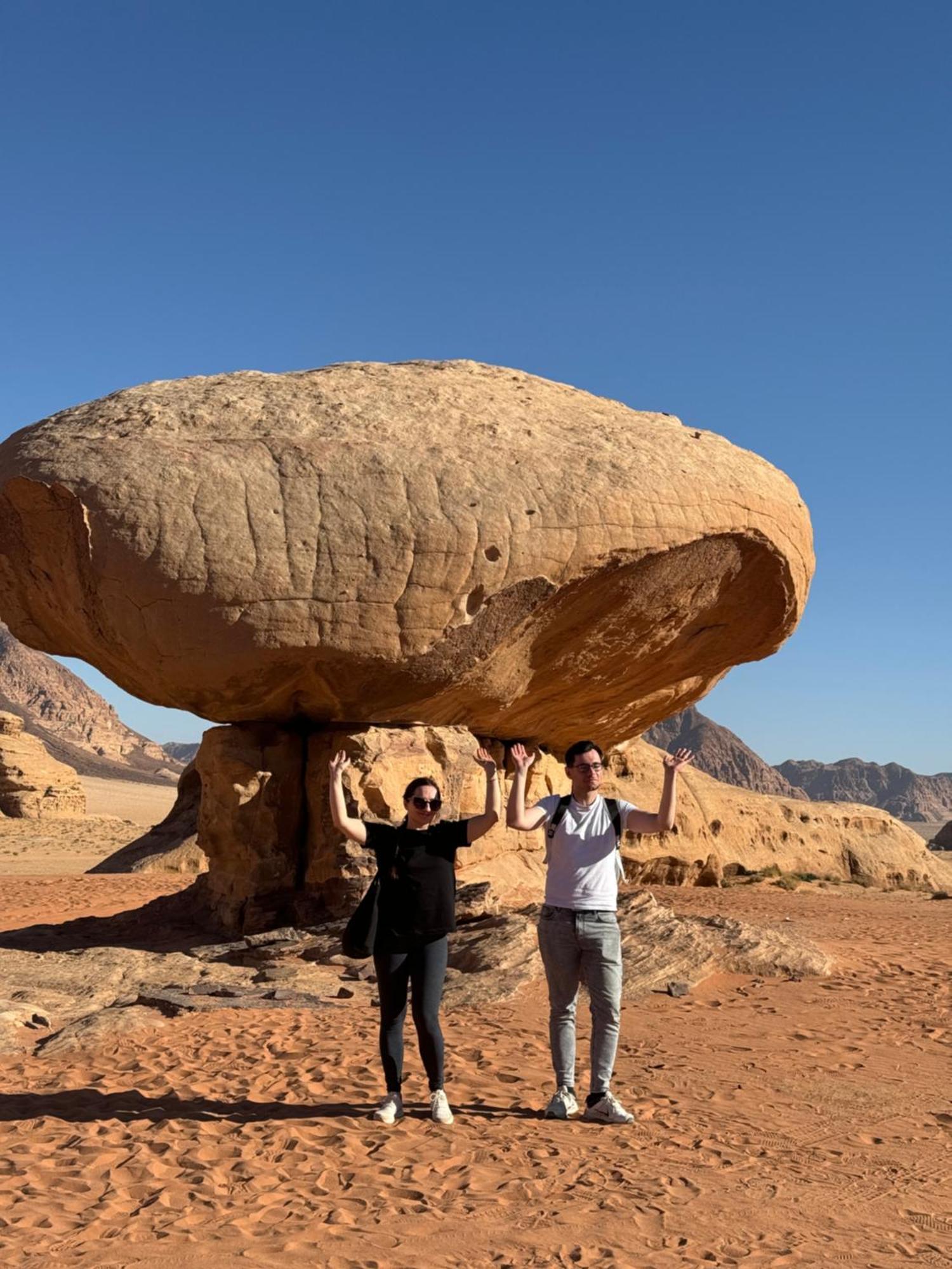 Wadi Rum Sky Camp Екстериор снимка