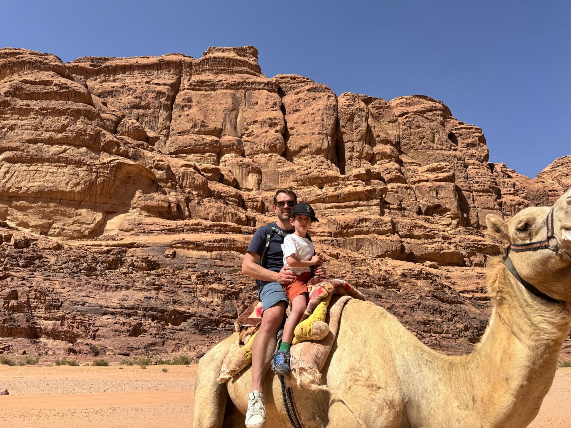 Wadi Rum Sky Camp Екстериор снимка